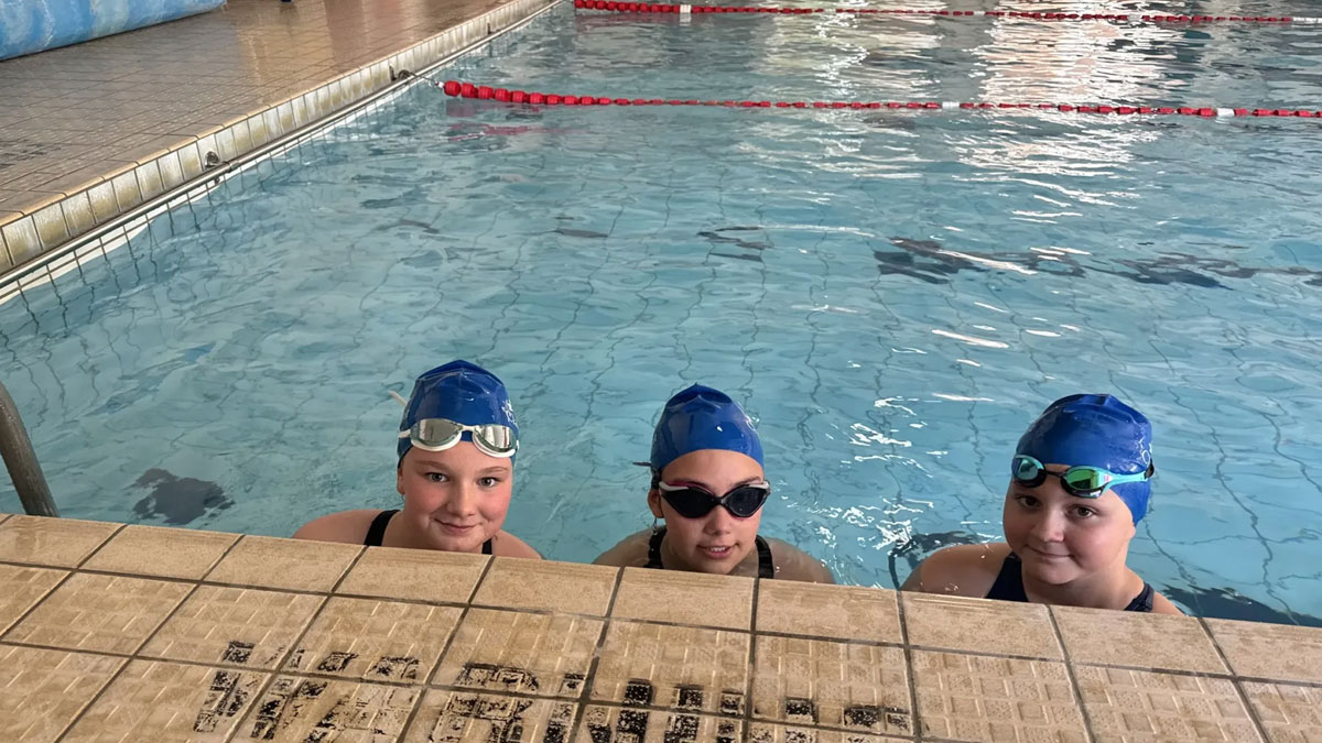 Claremont-School - Swimming-Gala